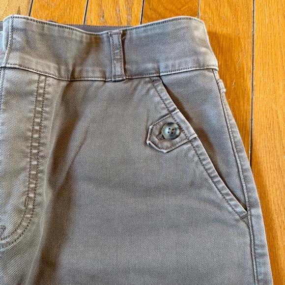 Spanx Supersmooth Stretch Twill Cropped Wide Leg Pants Women’s medium gray taupe - Picture 3 of 5